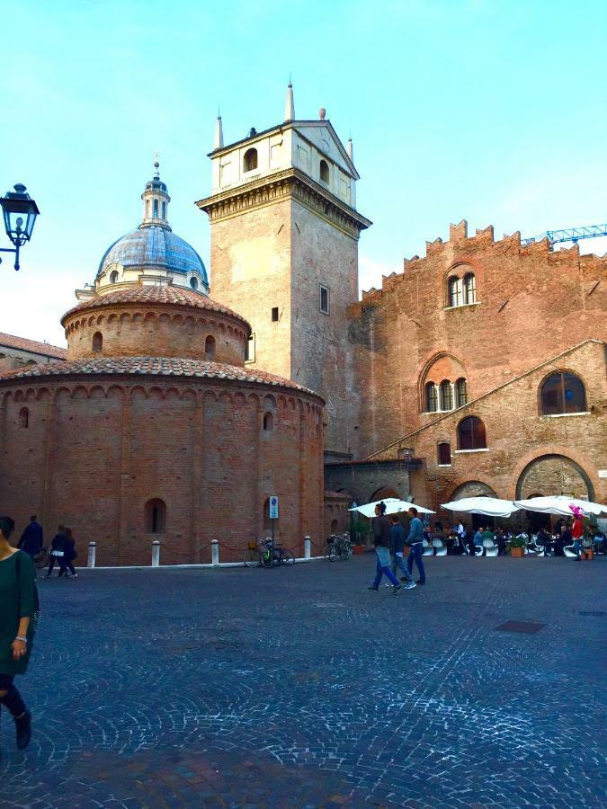 Residenza Serena B&B -Centro Storico Mantova Exterior photo